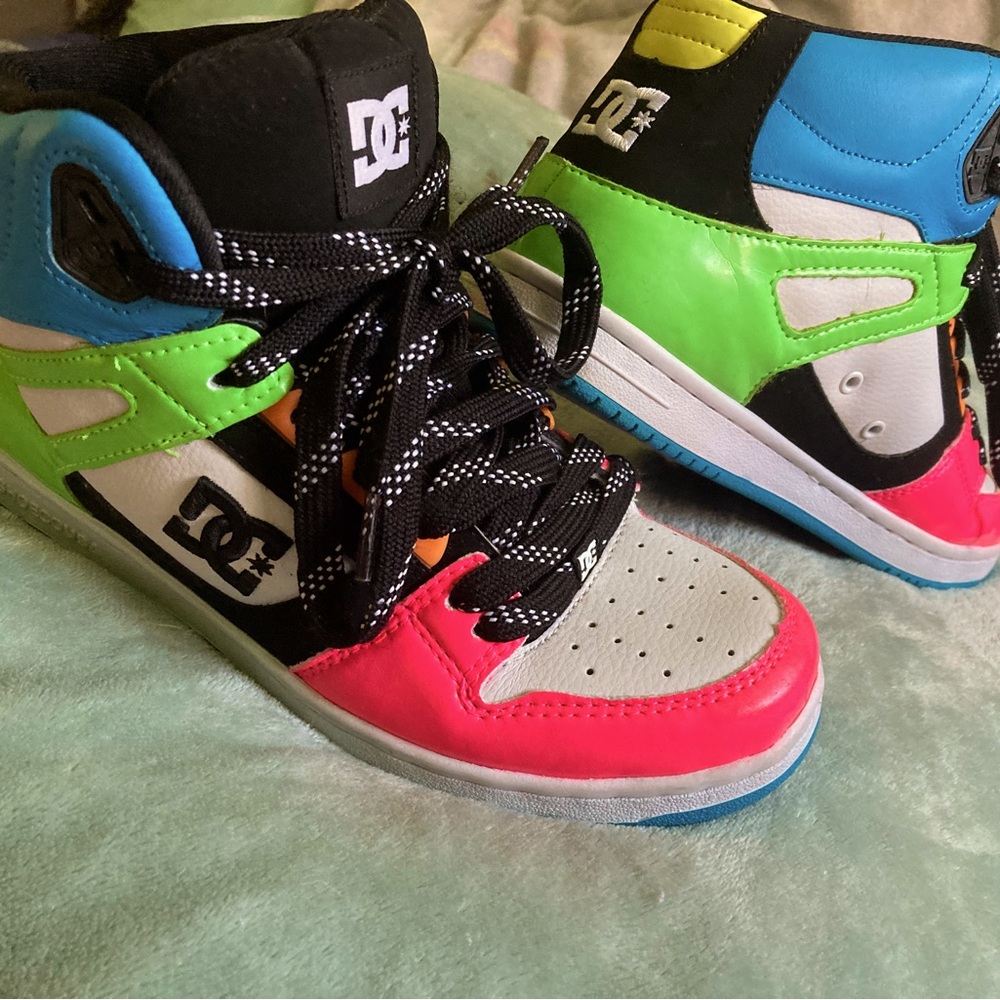 DC Skateboard shoes
